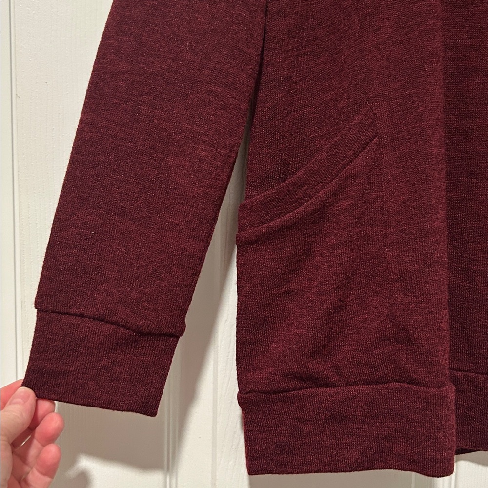 NWOT-Light Weight Sweater Small-You & Me Burgundy Long Sleeve Casual - Picture 4 of 11